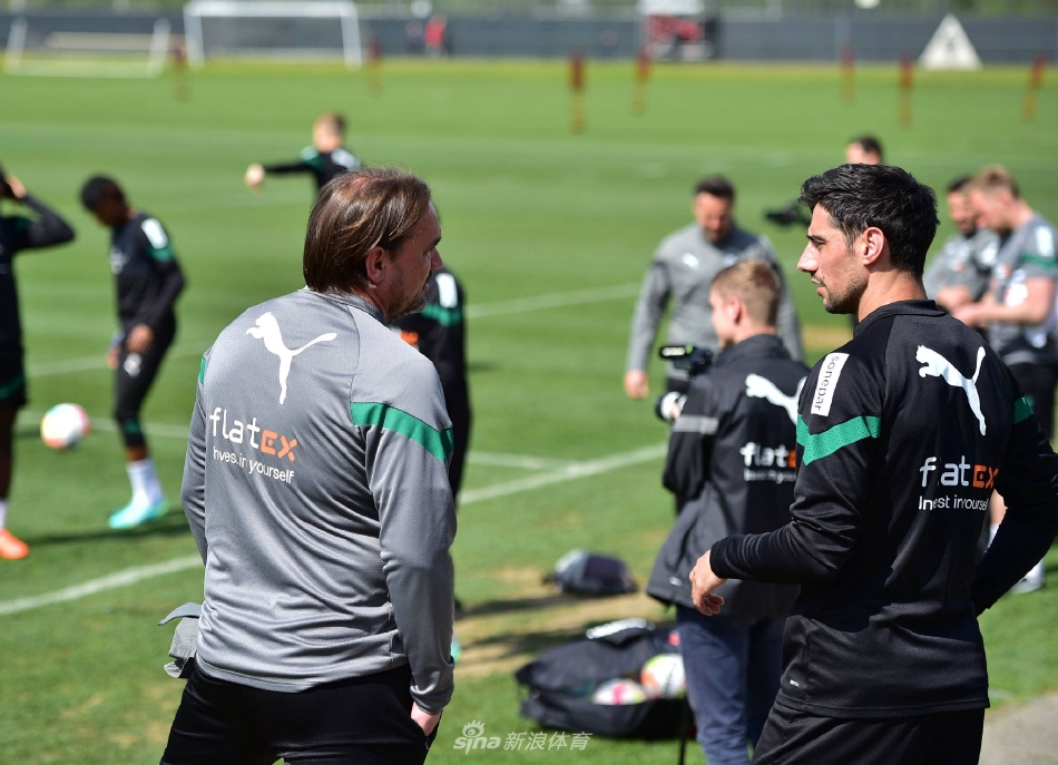 门兴格拉德巴赫内部会议纪要流出——今夜调整名单，足总杯使命明确，球队文化再被提及的简单介绍