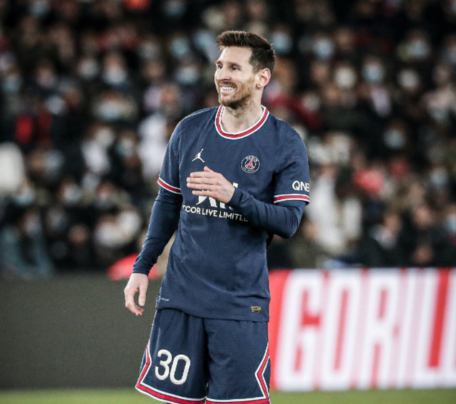 包含里程碑夜！浙江队迎来里程碑，法国杯国际比赛日刷纪录，底气十足，身体对抗强度拉满的词条