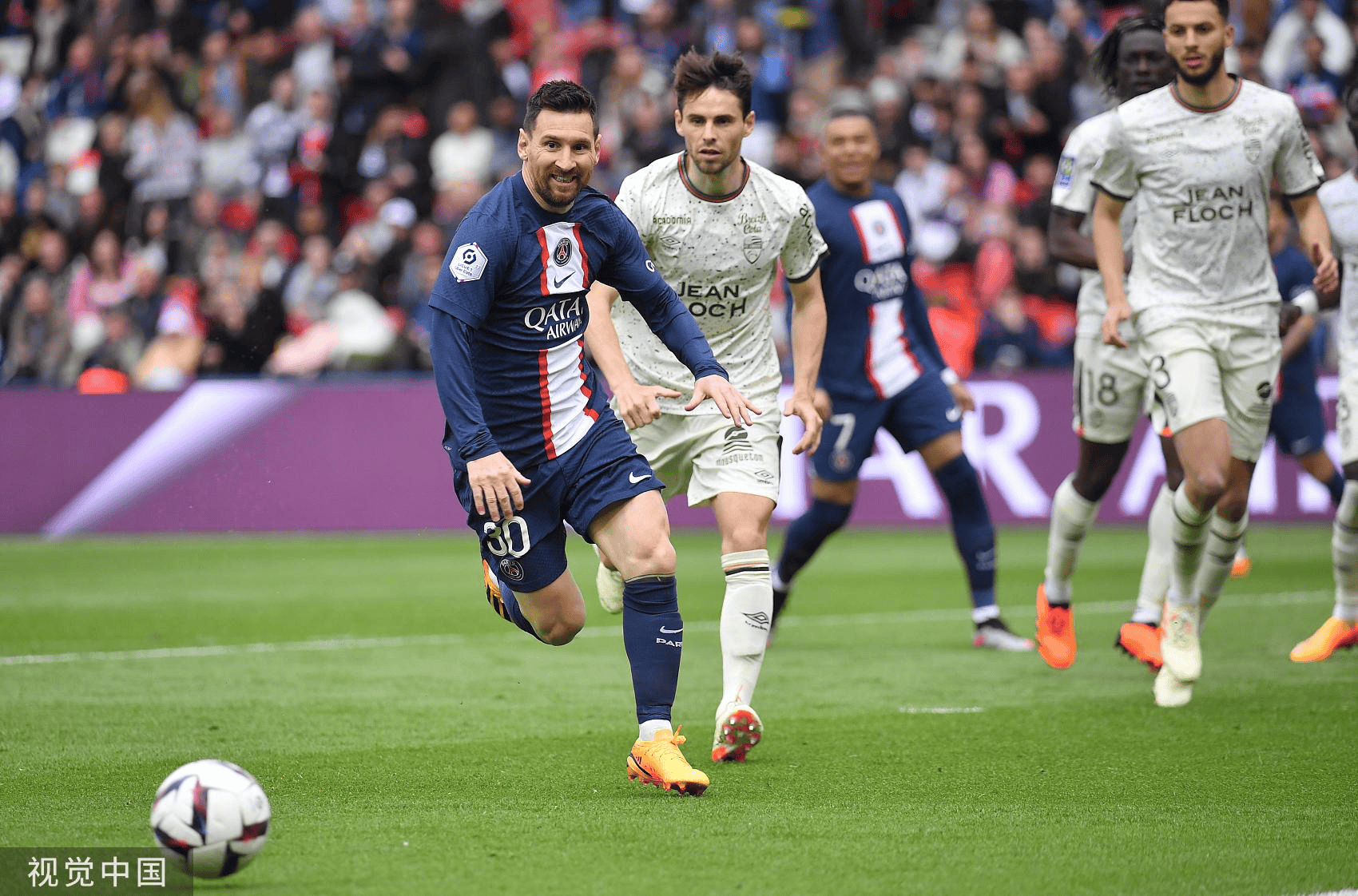 包含里程碑夜波尔图战术微调,法国杯冲刺阶段刷纪录,震撼外界,阵容厚度经受考验的词条 包含里程碑夜波尔图战术微调,法国杯冲刺阶段刷纪录,震撼外界,阵容厚度经受考验的词条